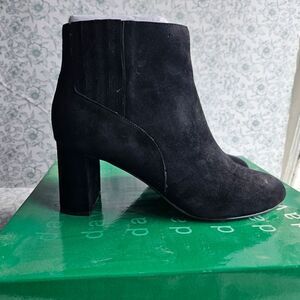 NIB David Tate Delores Black Suede Bootie | 9